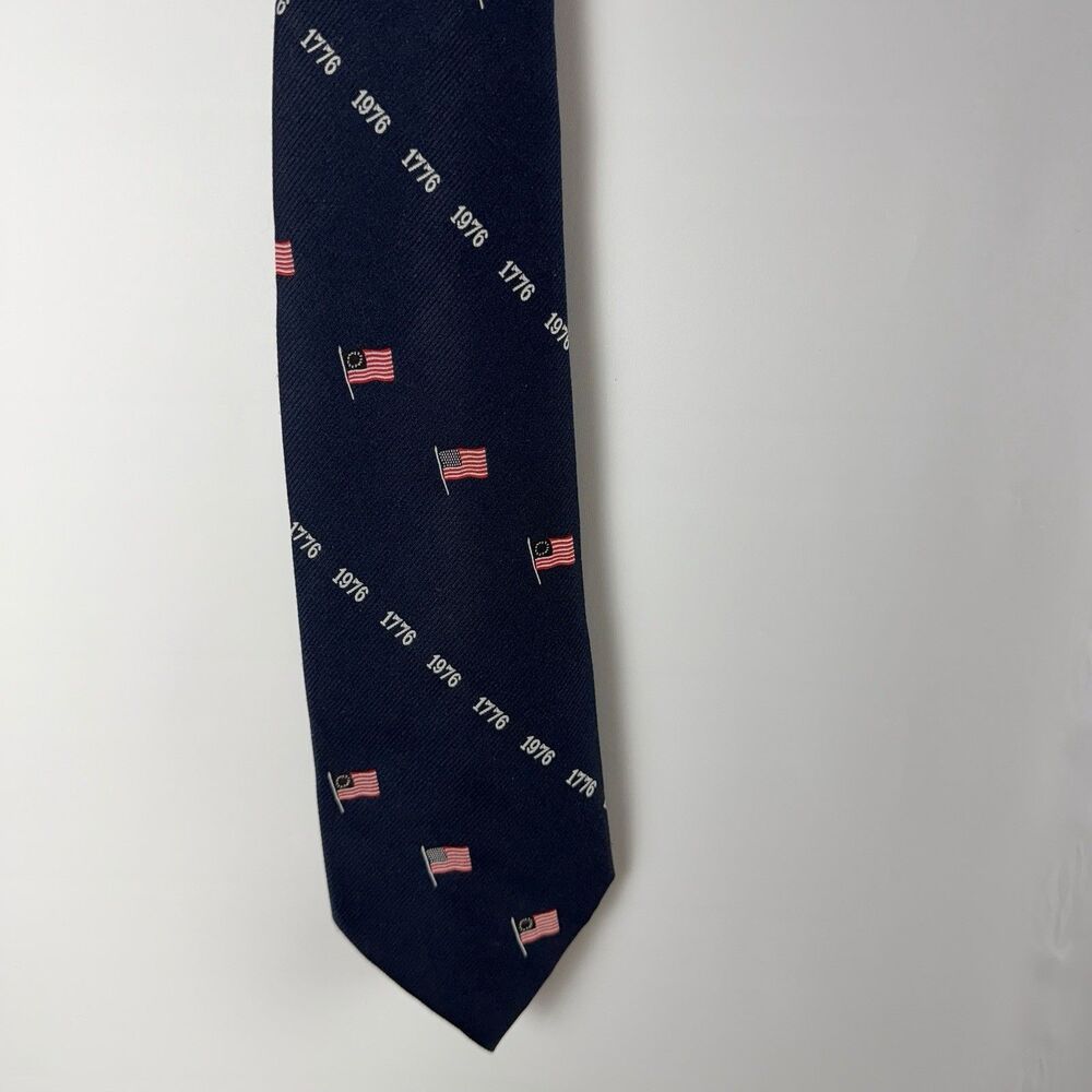 Vintage Bicentennial Tie 1776 1976 Navy American Flag USA 250th Patriotic Mens
